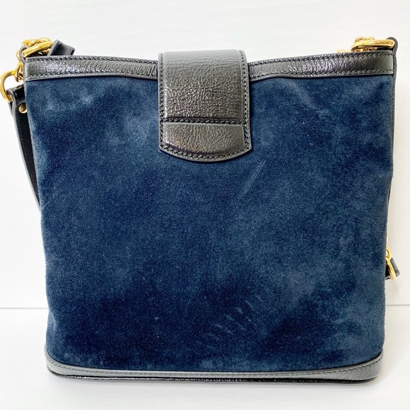 Auth Gucci Suede Dragon Embroidered Bucket Bag - Picture 9 of 16